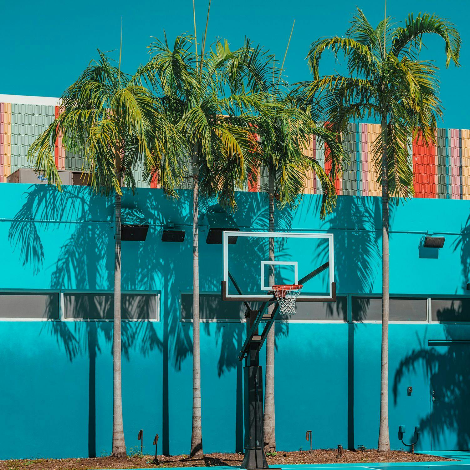 basketball court at Wynd 27 & 28